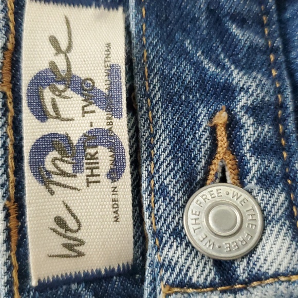 NEW! Free People Twist & Shout Denim Shorts - Picture 7 of 8